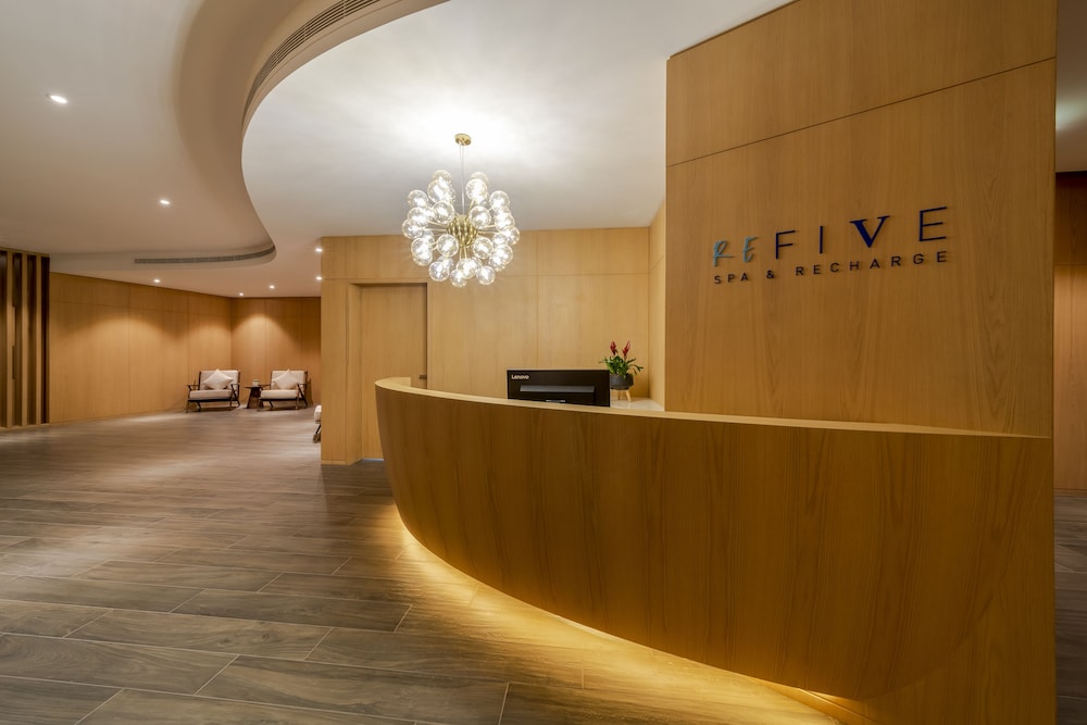 FIVE Jumeirah Village Hotel 3/35