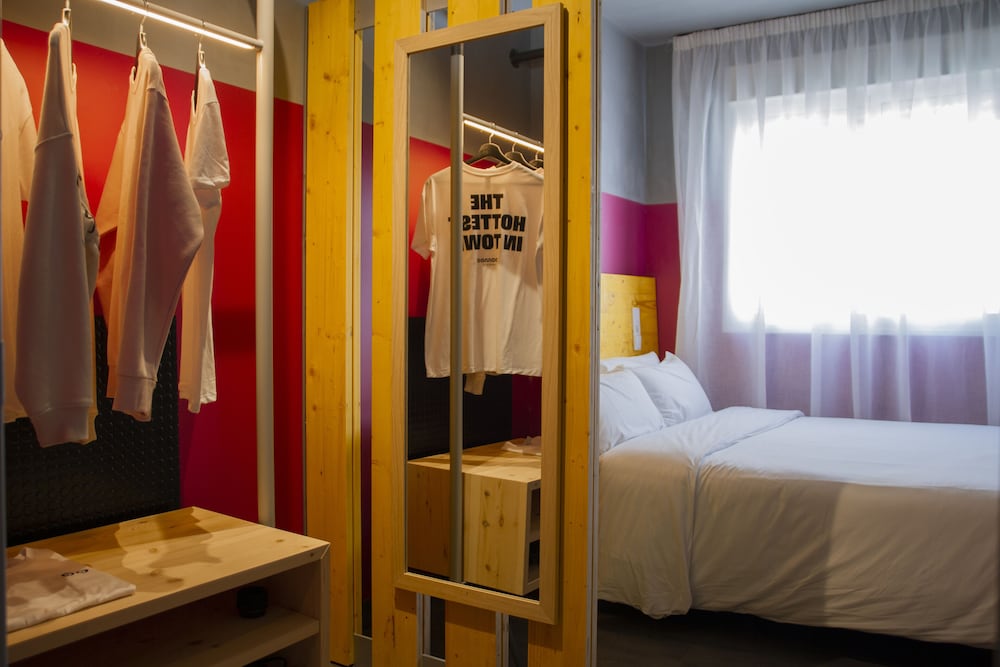 Youth Hostel Center Valencia 5/42
