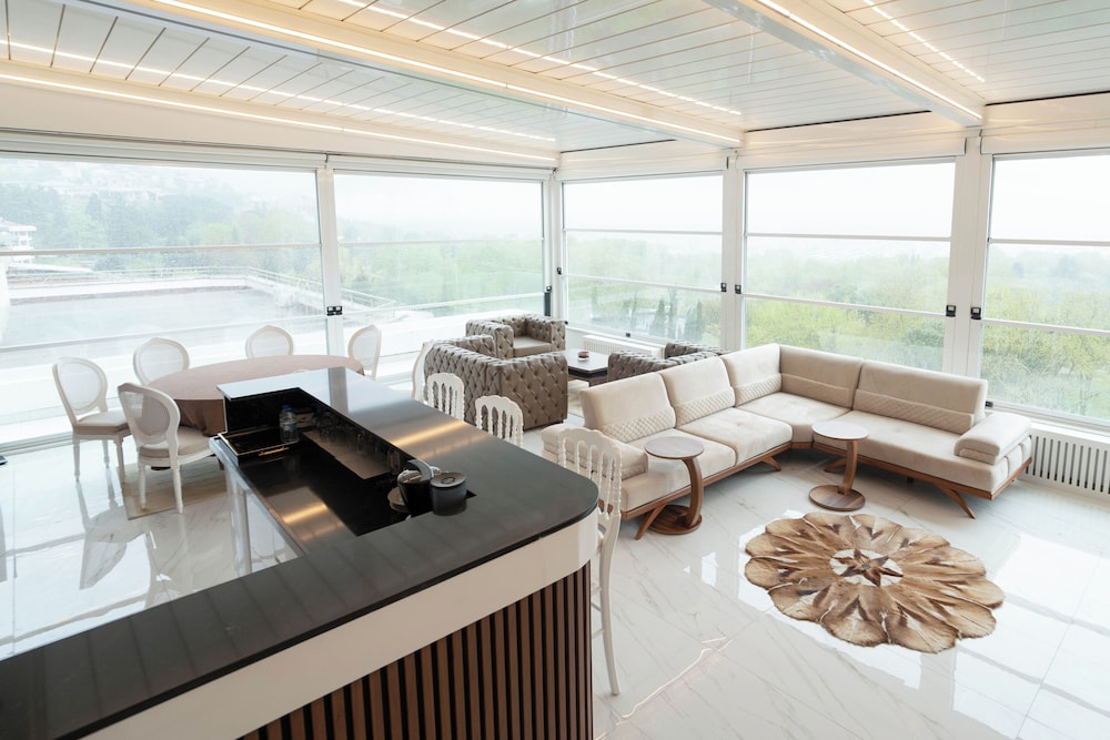 Golden Pearl Boutique Hotel - Adults Only 53/66