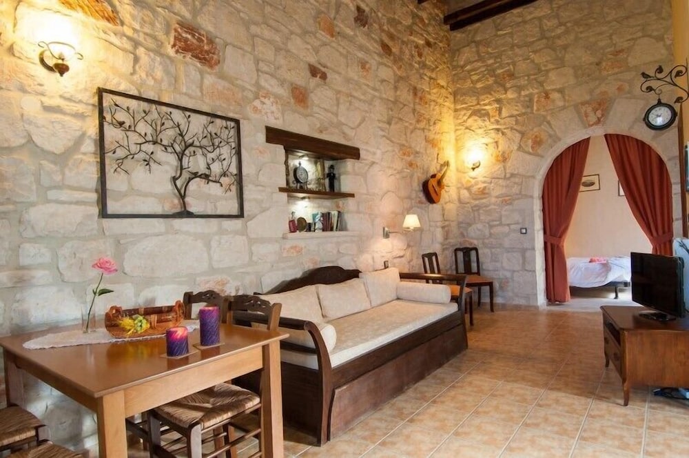 KAVOS PSAROU VILLAS 32/50