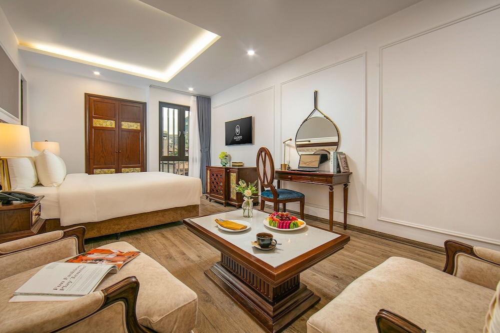 Gloud Hotel 20/50