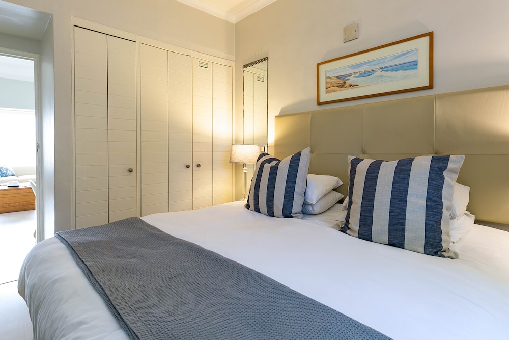 1 Bedroom, Village, Apartment
