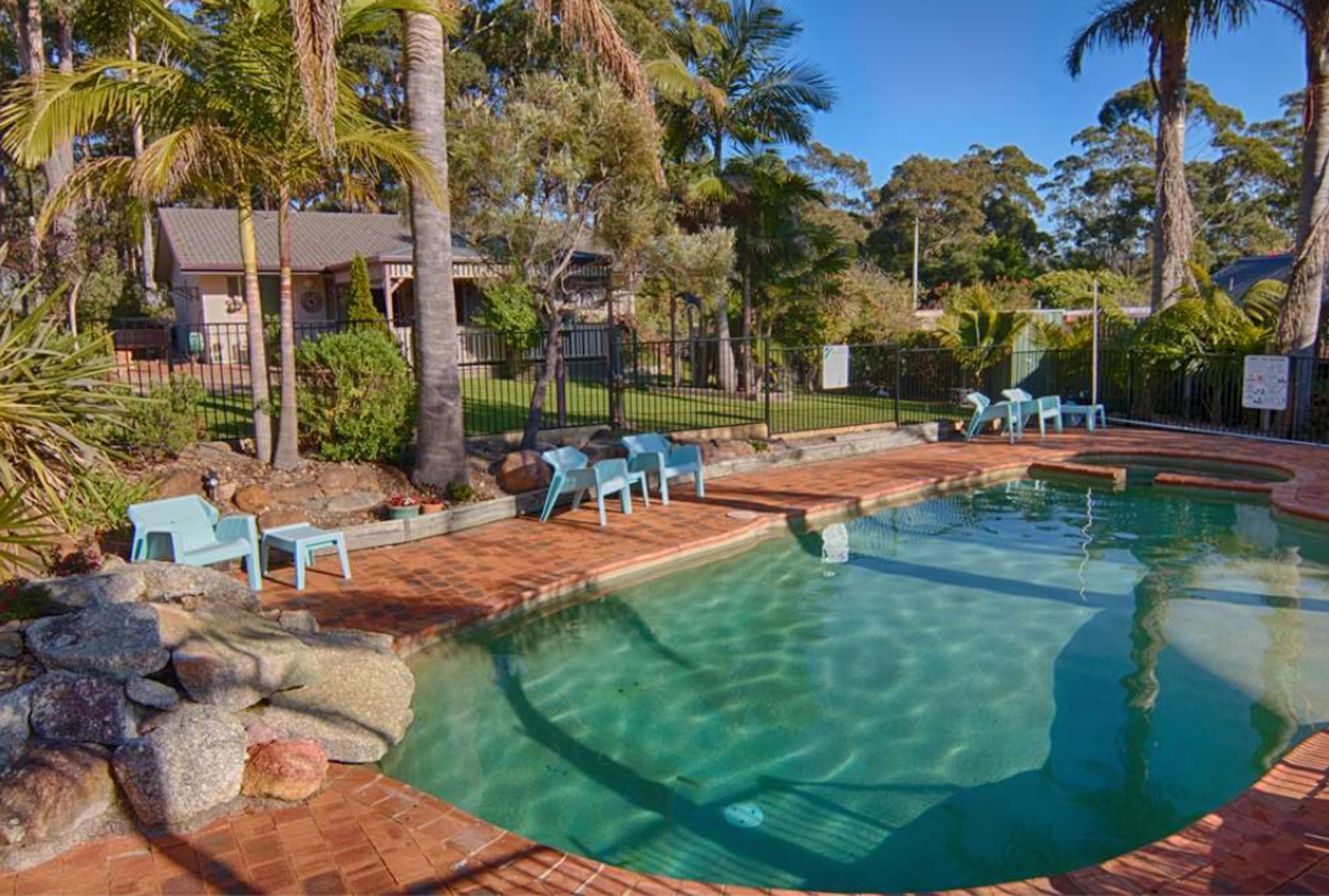 Best Western Fairway Motor Inn 36/37