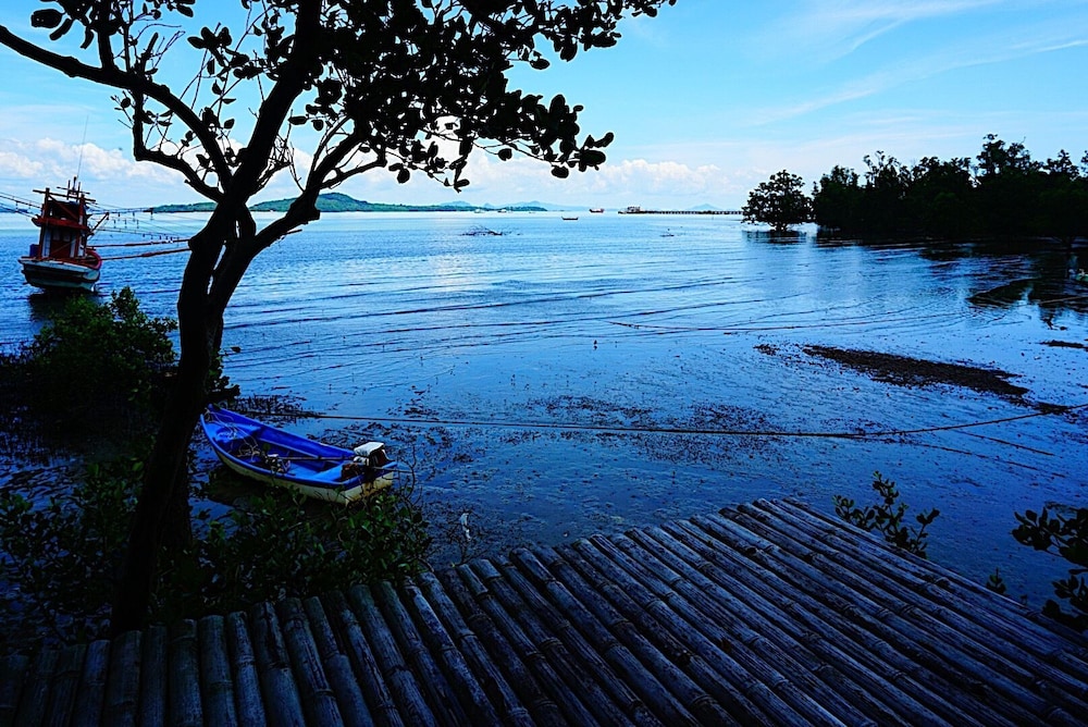 Deep House Seaview 46/55
