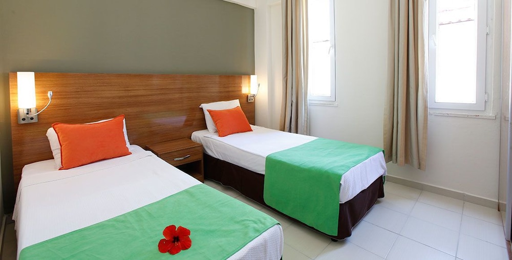 Room at Sunlight Garden Hotel, SIDE