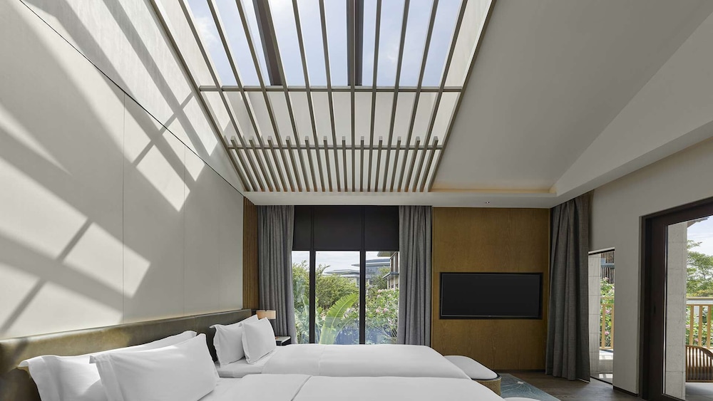 Angsana Zhuhai Hengqin 12/50