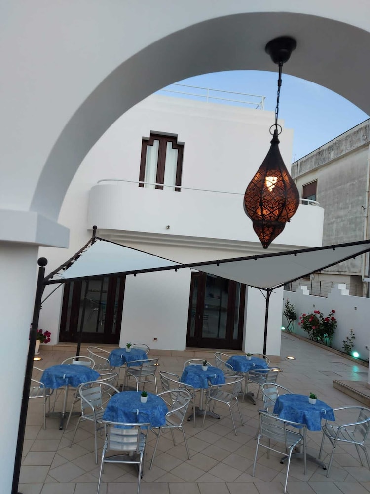 Hotel Villa Ionia 34/50