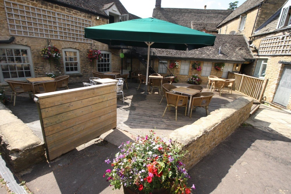 The Kings Arms 5/56