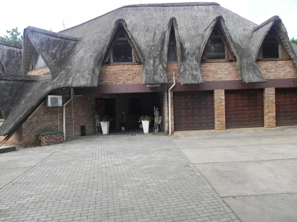 Marrob Lodge 25/34