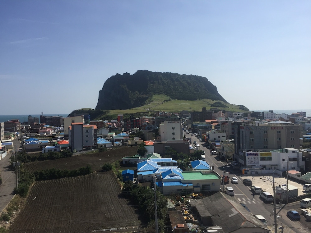 CO-OP CITY HOTEL SEONGSAN 60/71