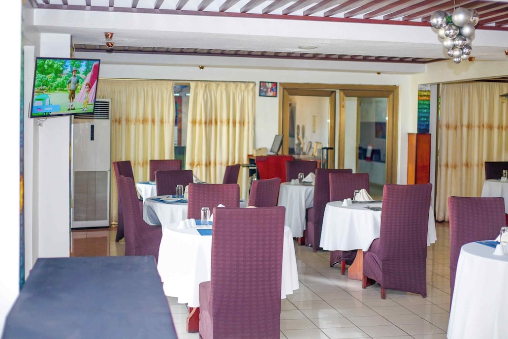 Hotel Tulip Inn Accra 53/62