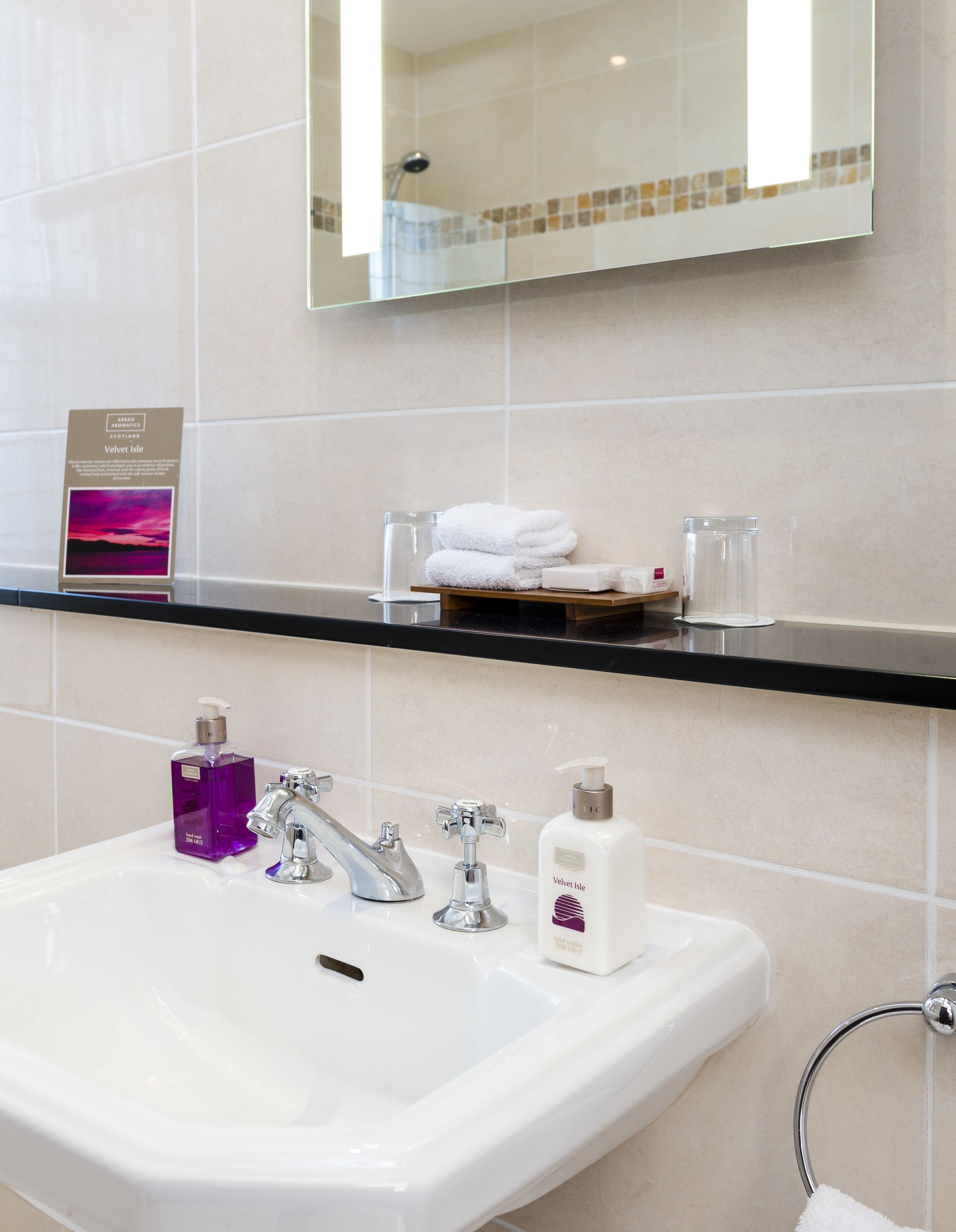 Feature, Double Bed, Ardoe House Hotel and Spa 3/3