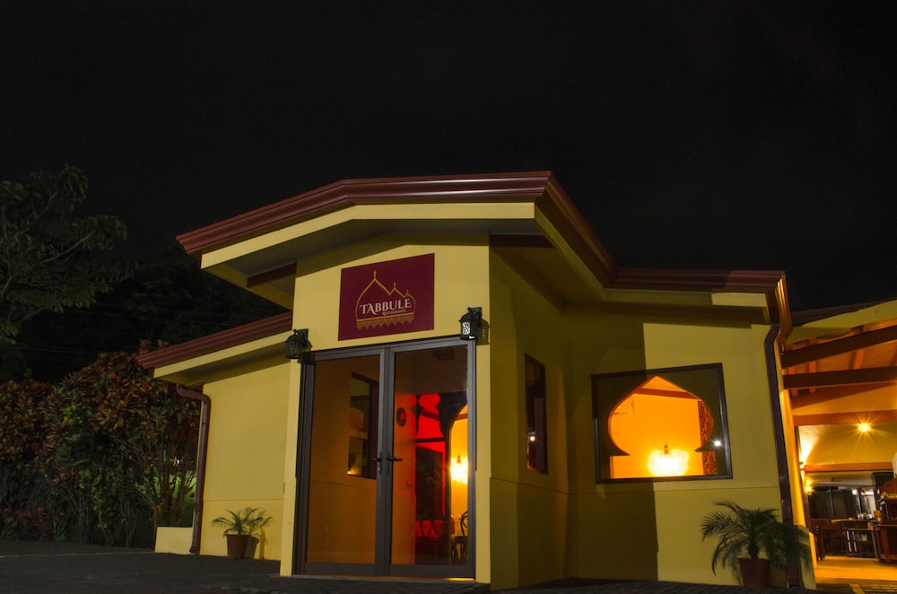 Arenal Volcano Inn 4/69