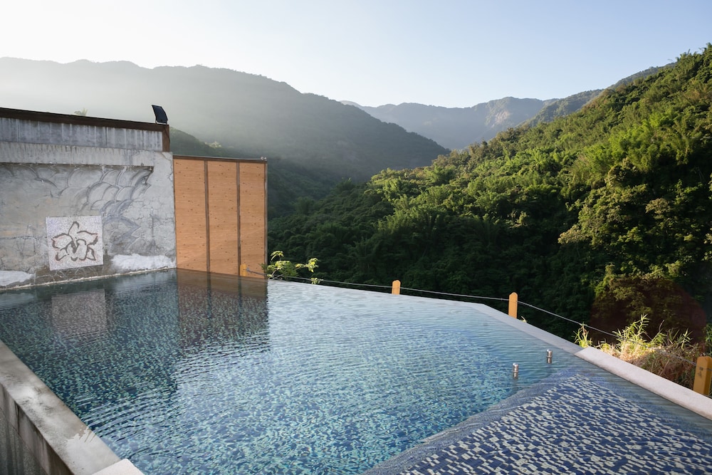 Grand Orchid Villa Resort 23/50