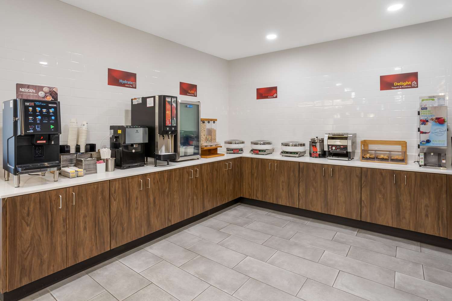 Best Western Plus Columbia Inn 8/53