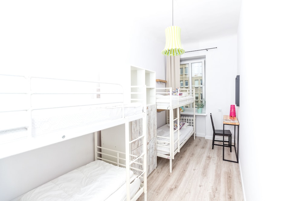 Chillout Hostel 18/70