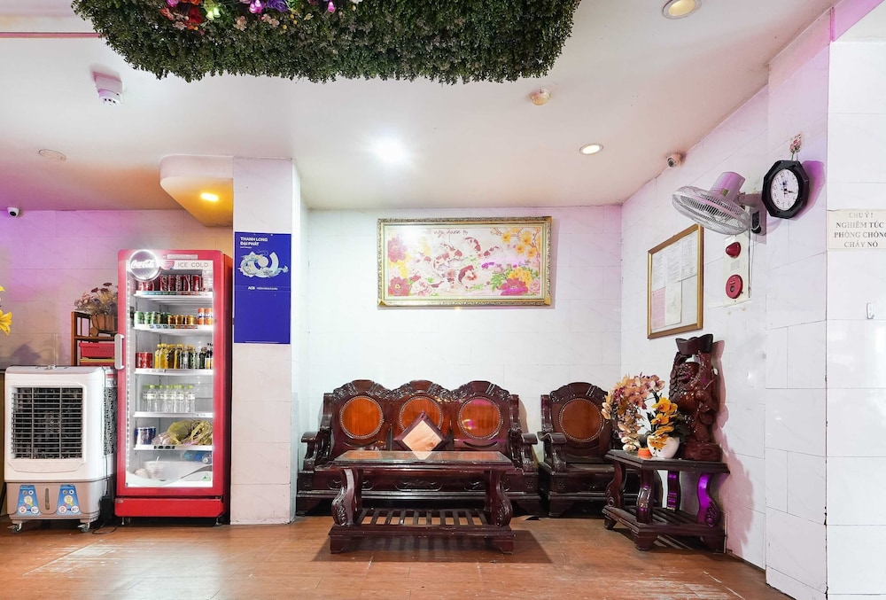 Collection O Eva Hotel District 8 Near Ben Thanh Market 30/39