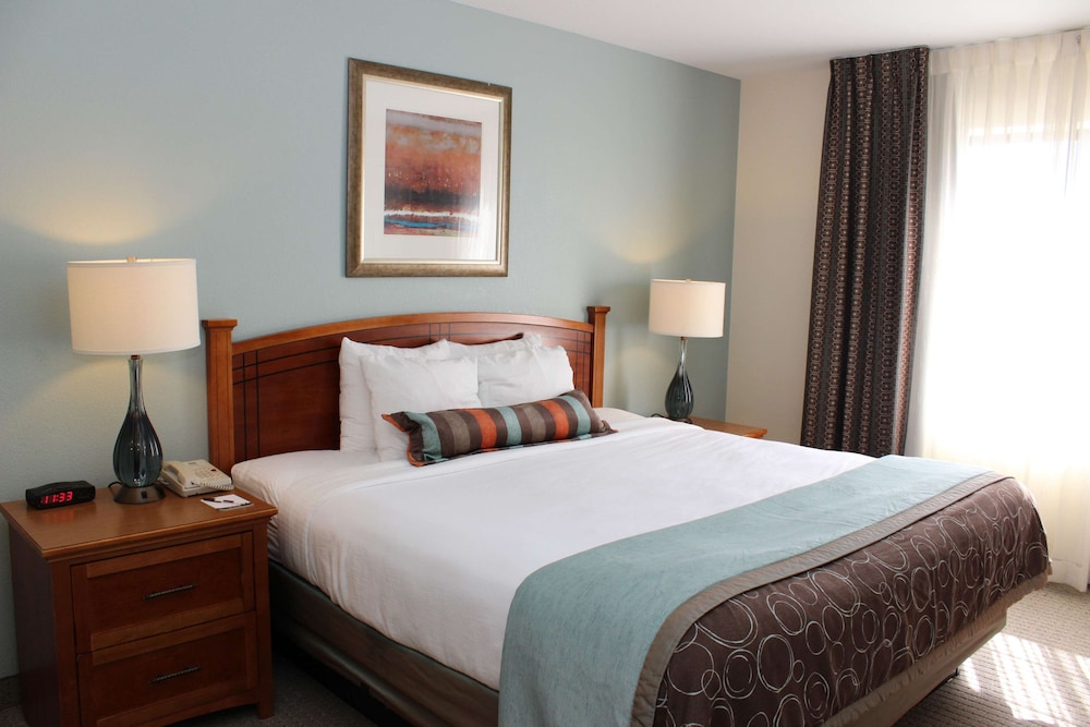 Sonesta ES Suites Portland Vancouver 41st Street 9/39