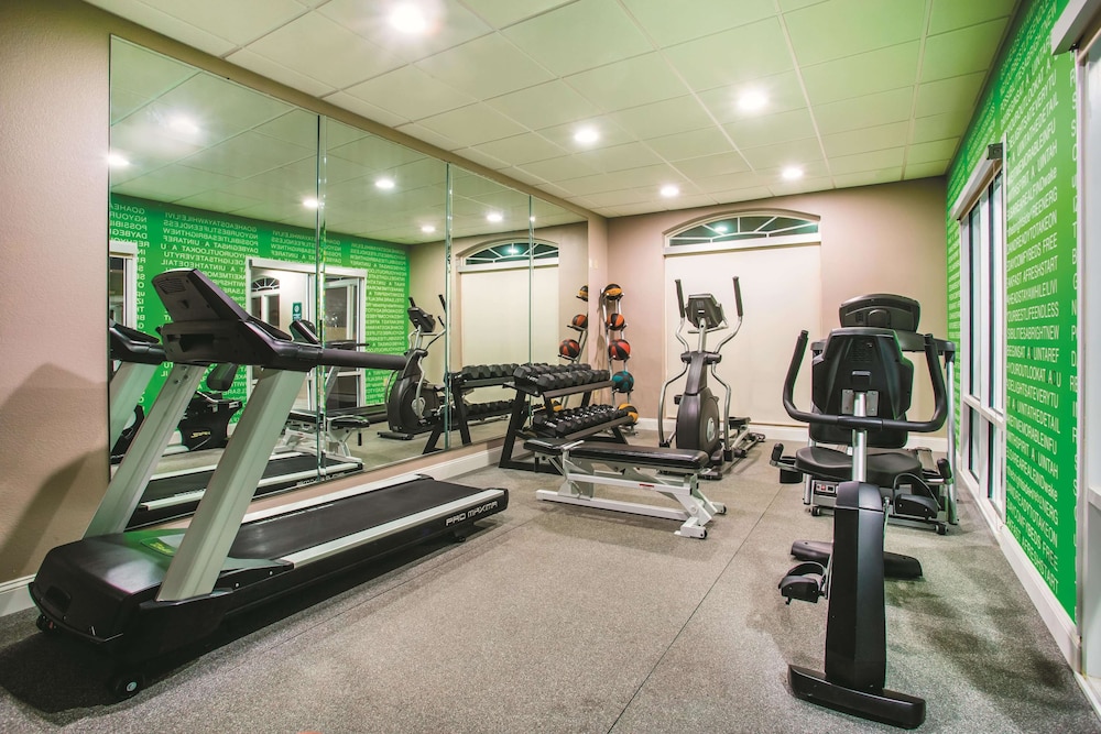 La Quinta Inn & Suites by Wyndham Russellville 19/35