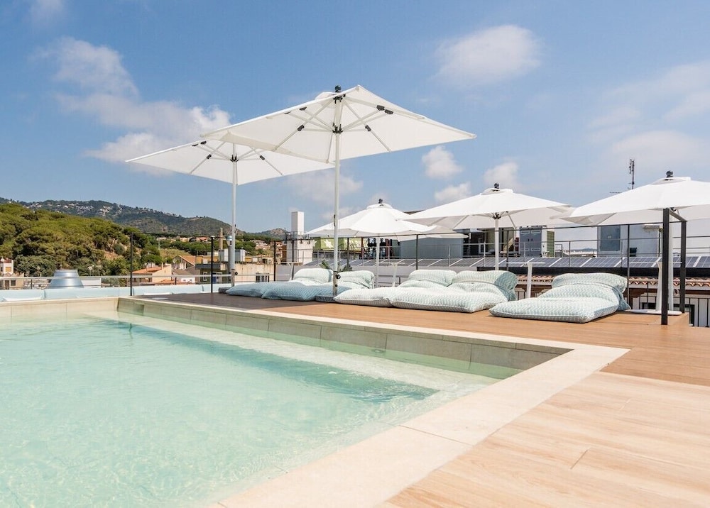 Neptuno Apartments 66/69