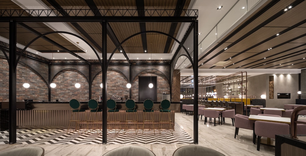 LakeShore Hotel Tainan 53/65