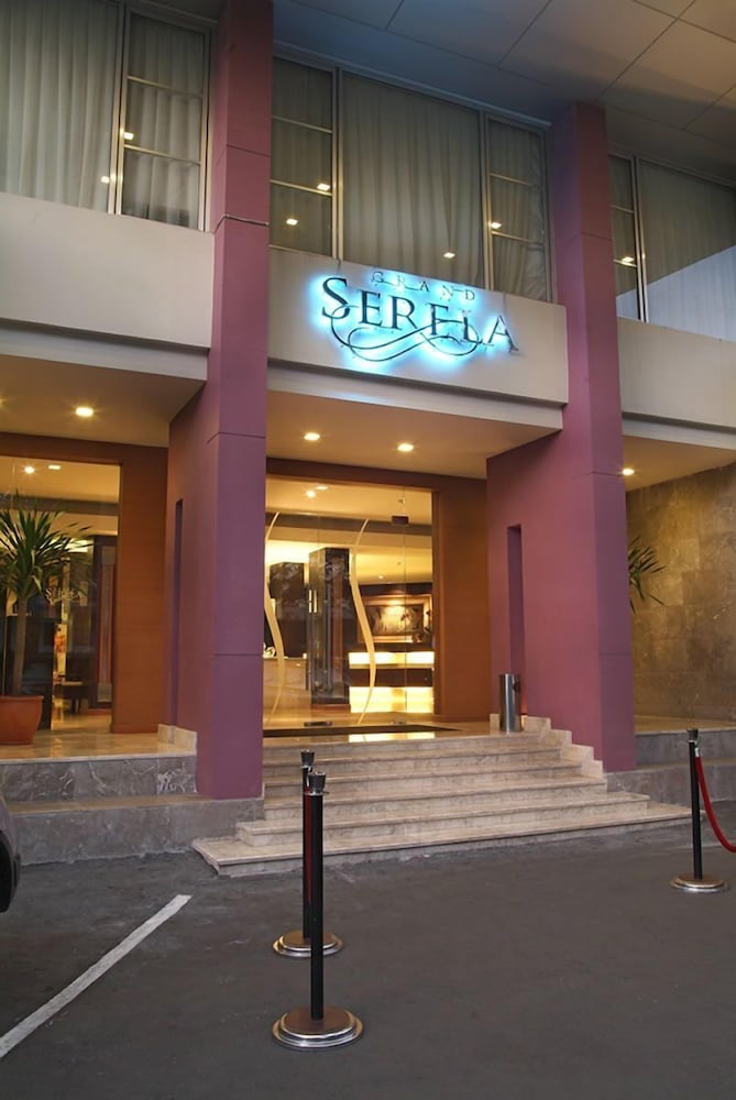 Serela Riau Hotel Bandung 66/71