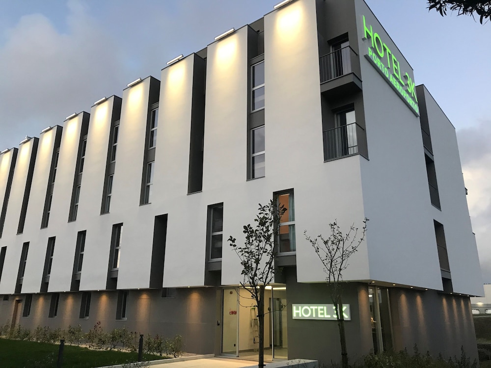 Hotel 3K Porto Aeroporto 1/53