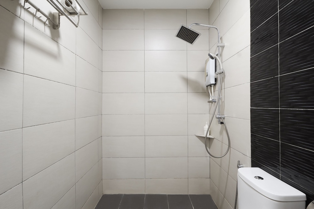 M S Hotel Tengku Kelana KTM Klang 27/31