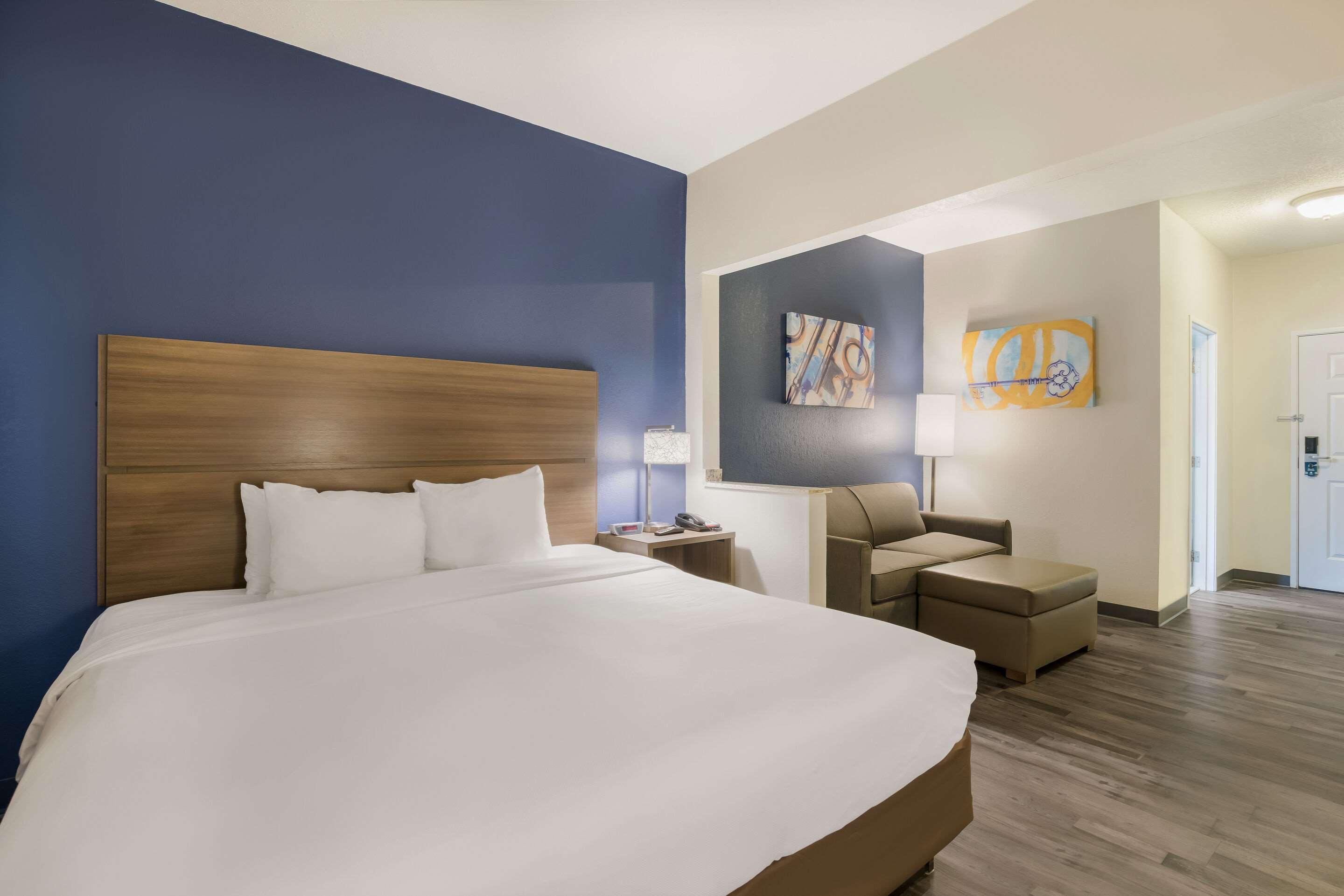 Room, King Bed