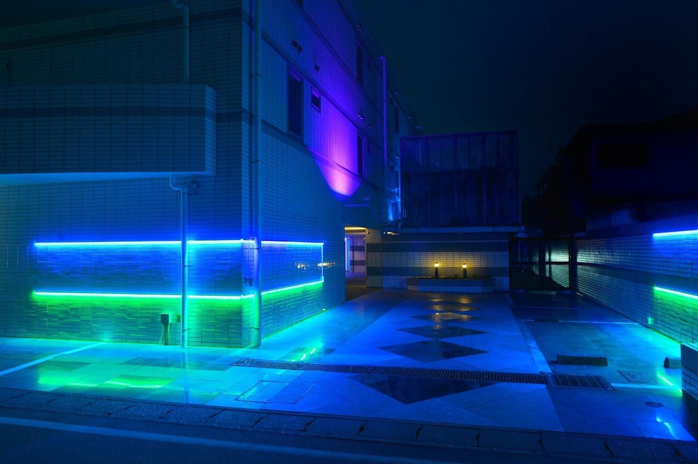 Terrace M Yokota Base - Adult Only 28/40