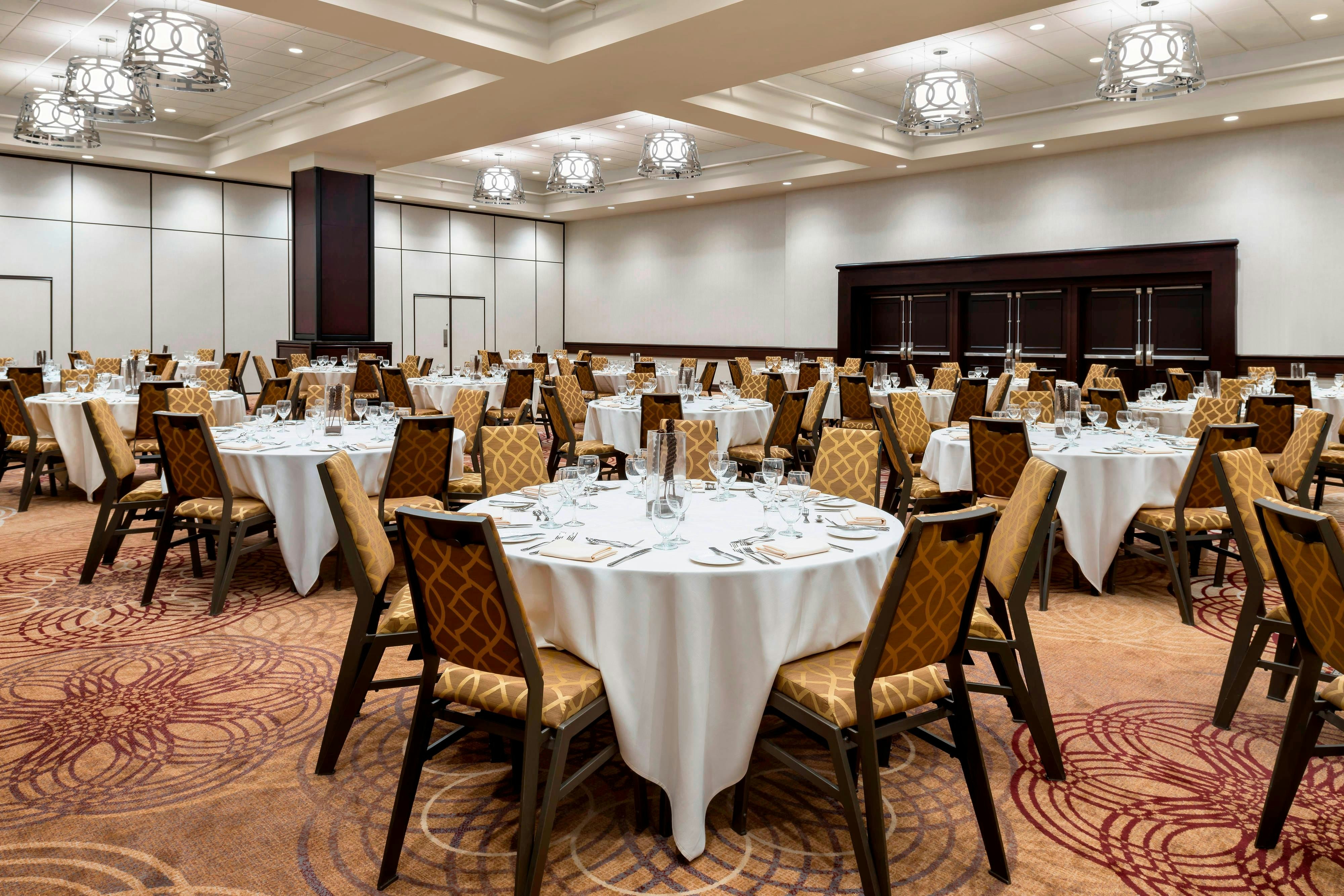 SHERATON CENTRE TORONTO 40/48