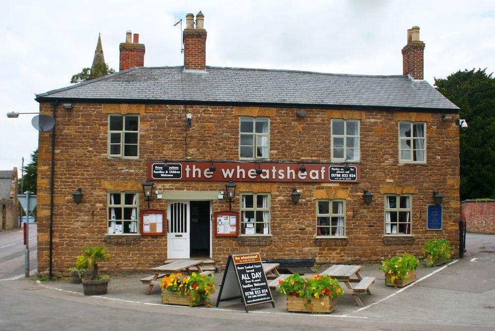 The Wheatsheaf 1/53