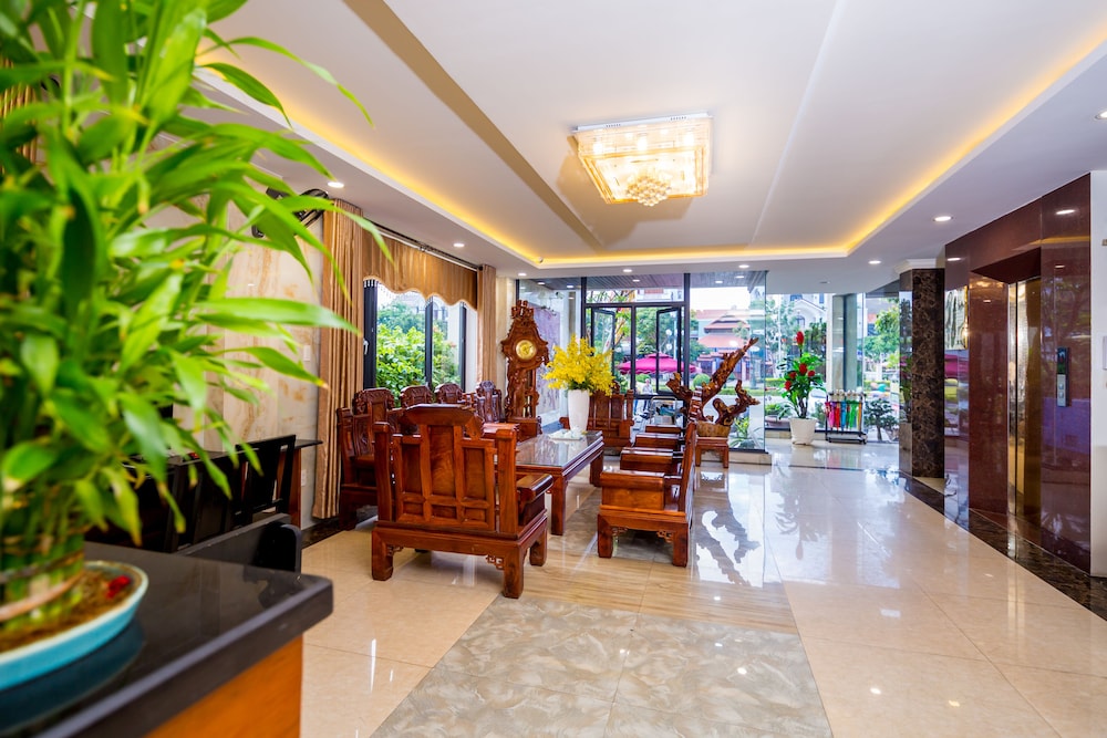 La Maison Da Nang Beach 10/50