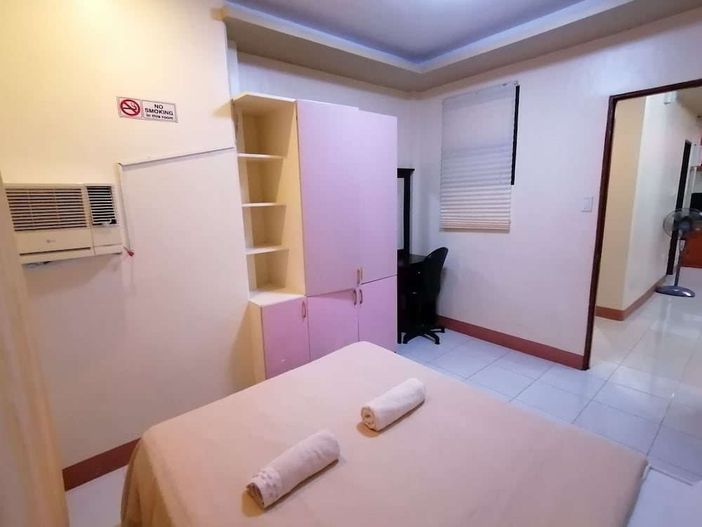 Manora Apartments And Guest House 36/66