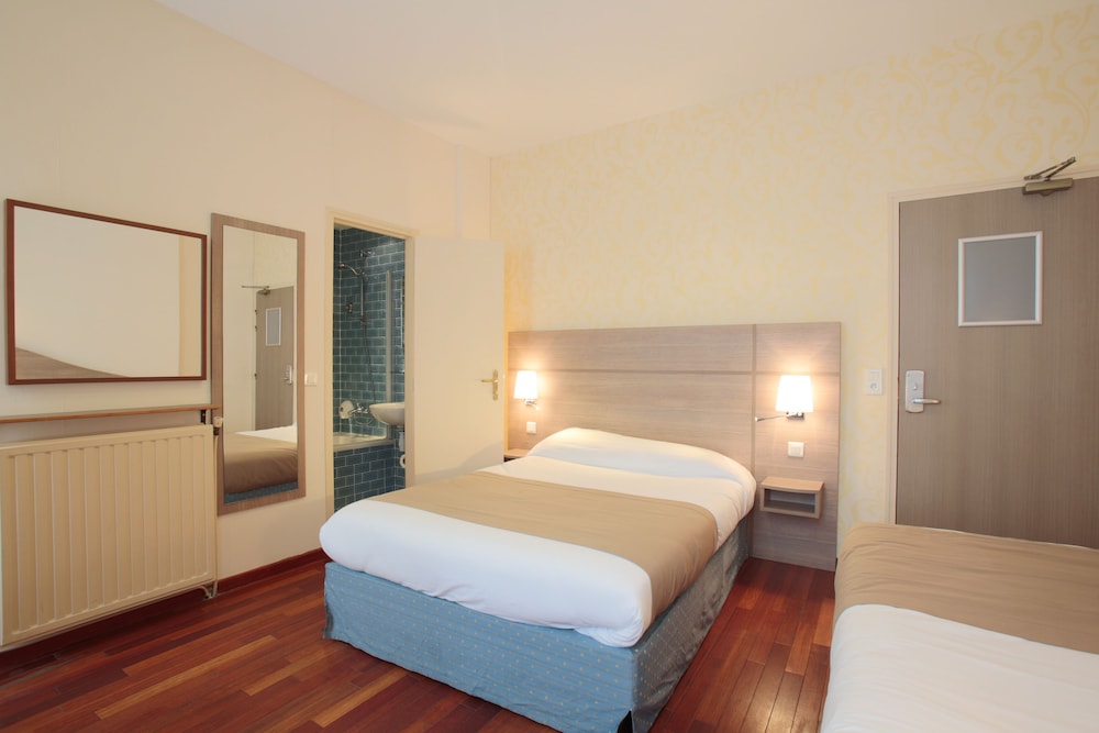 GRAND HOTEL DU LOIRET 10/46