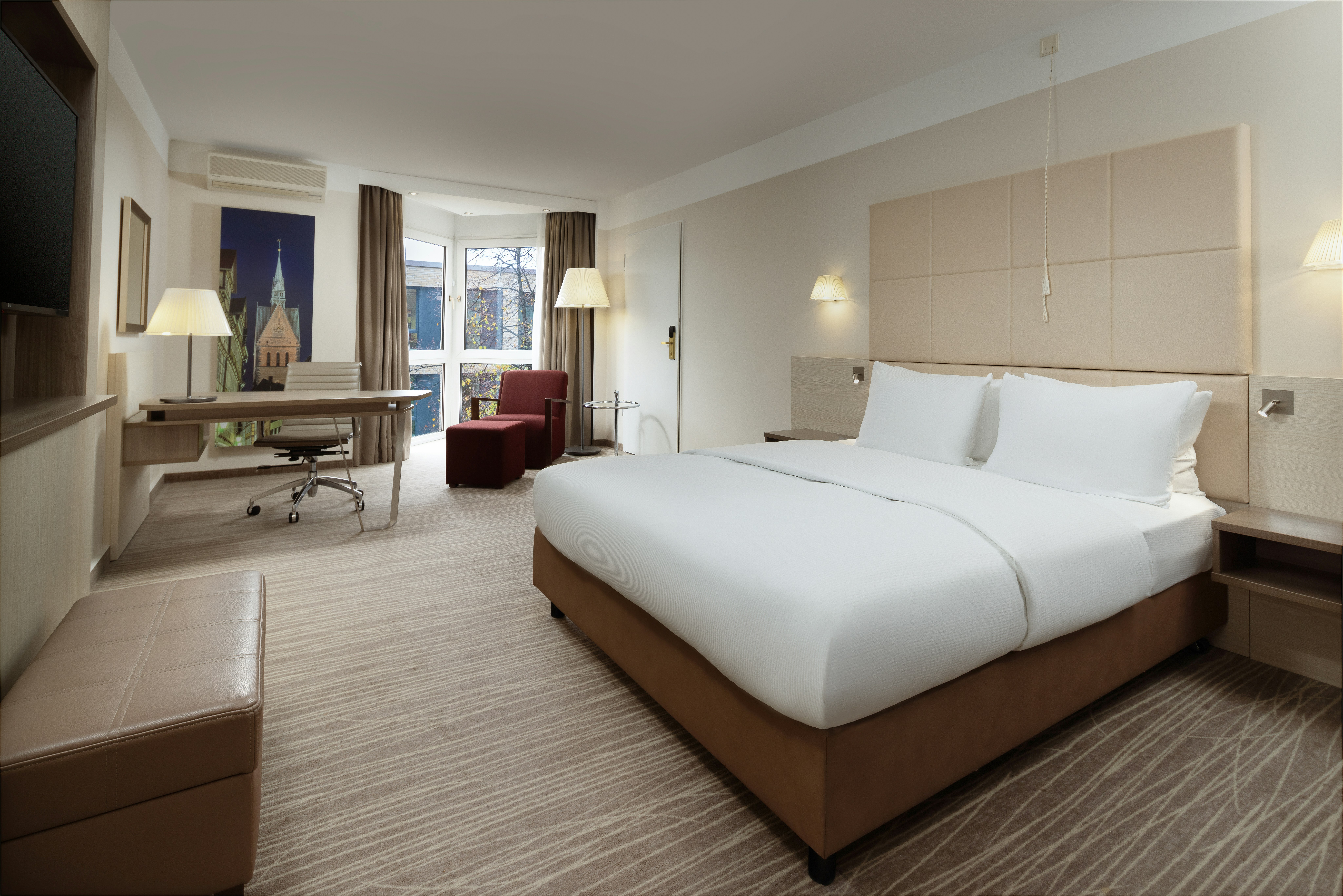 ROOM, QUEEN BED, ACCESSIBLE