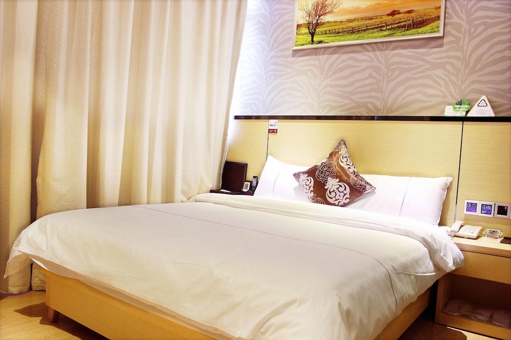 Linghang Hotel Shenzhen Airport Branch 7/19
