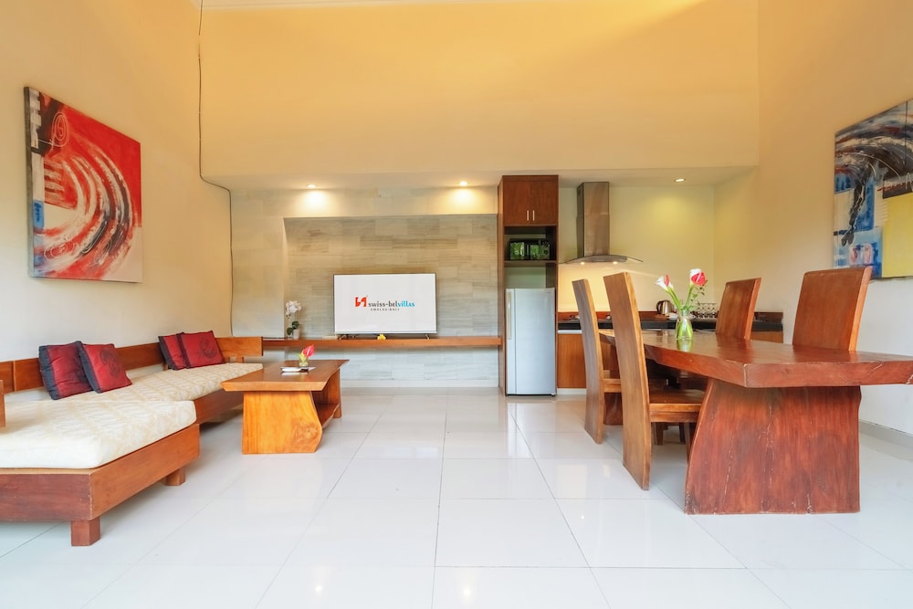 Swiss-Belvillas Umalas 32/50