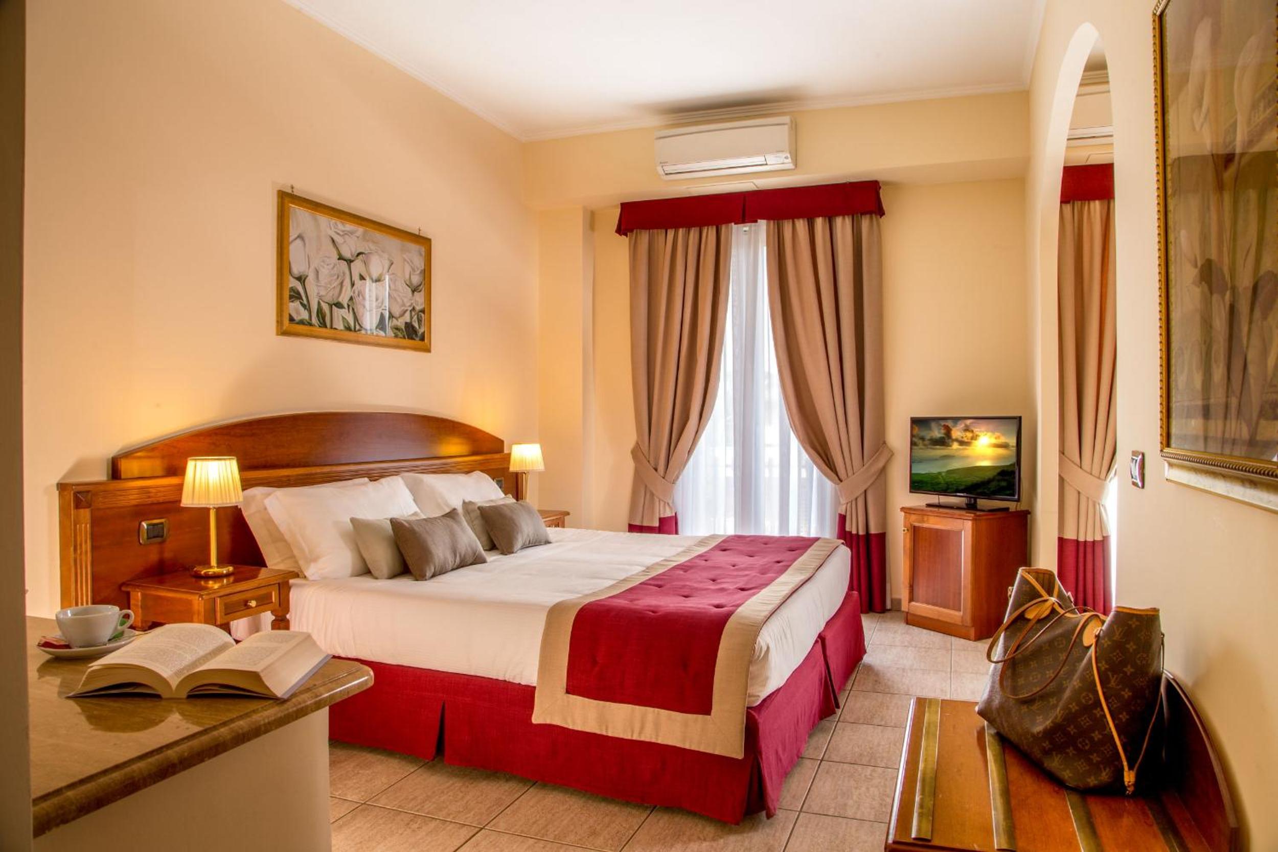 غرفة بسرير مزدوج، Marini Park Hotel 2/4
