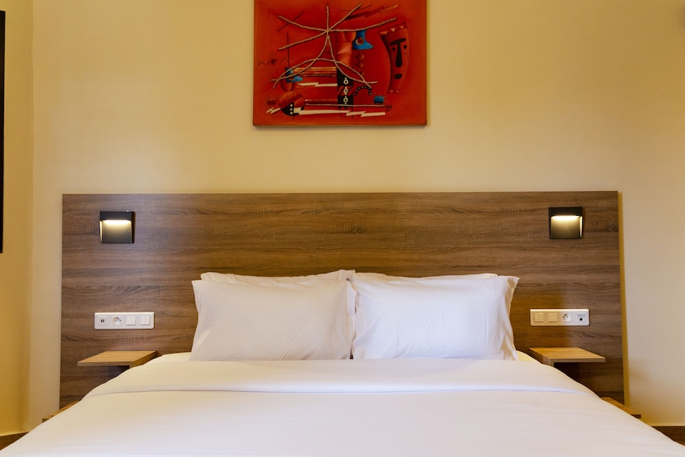 Hotel Silver Moon CI 16/68