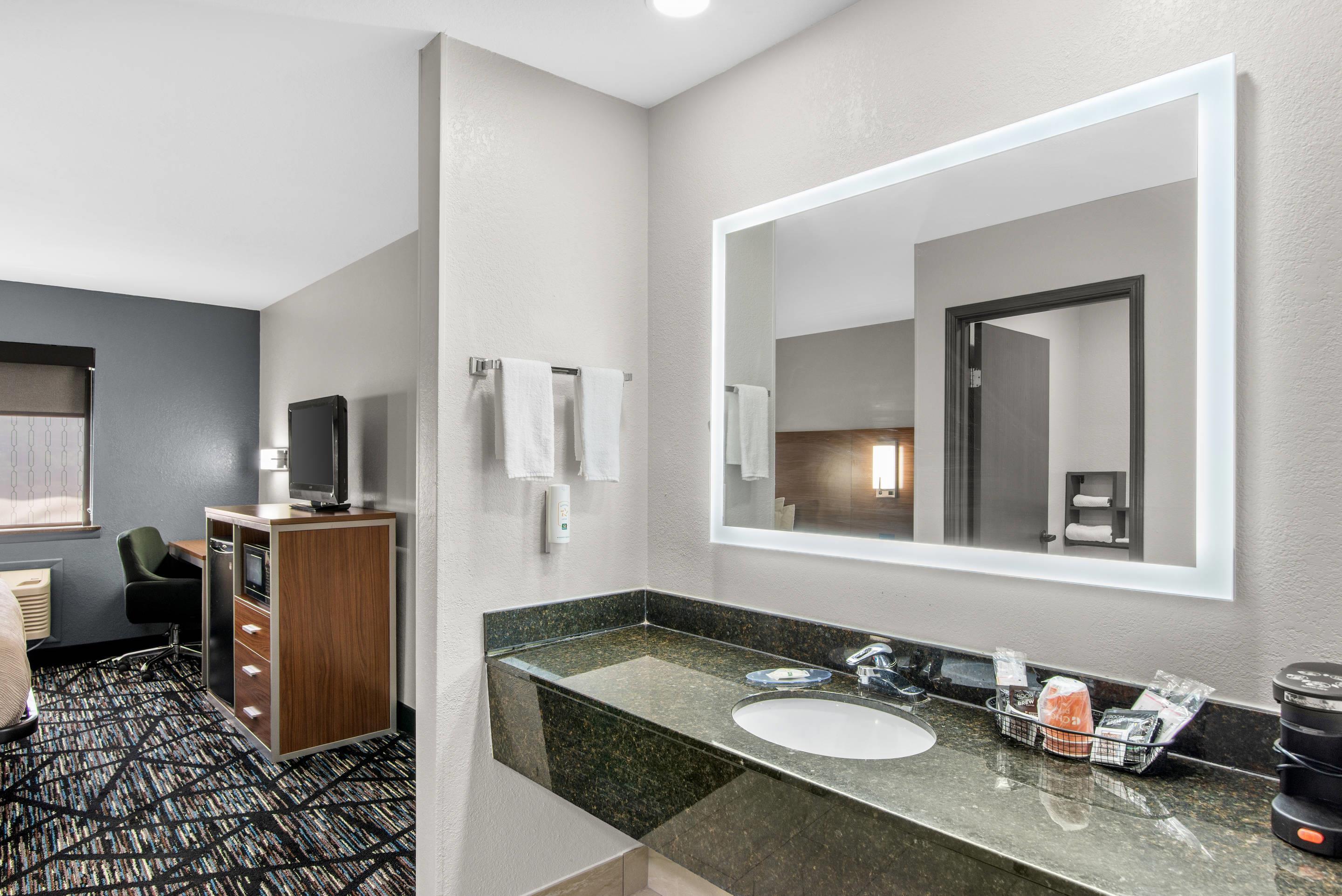 غرفة بسرير كوين، Quality Inn Cedartown 9/9