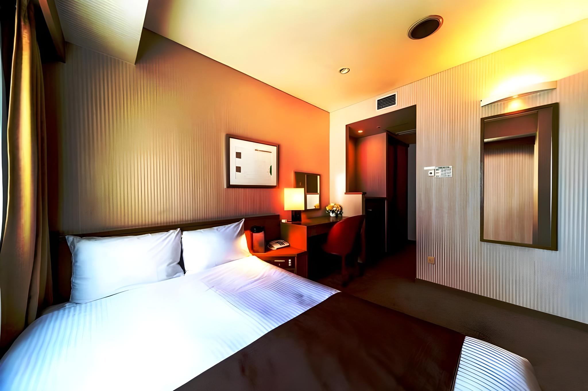 STANDARD, DOUBLE BED