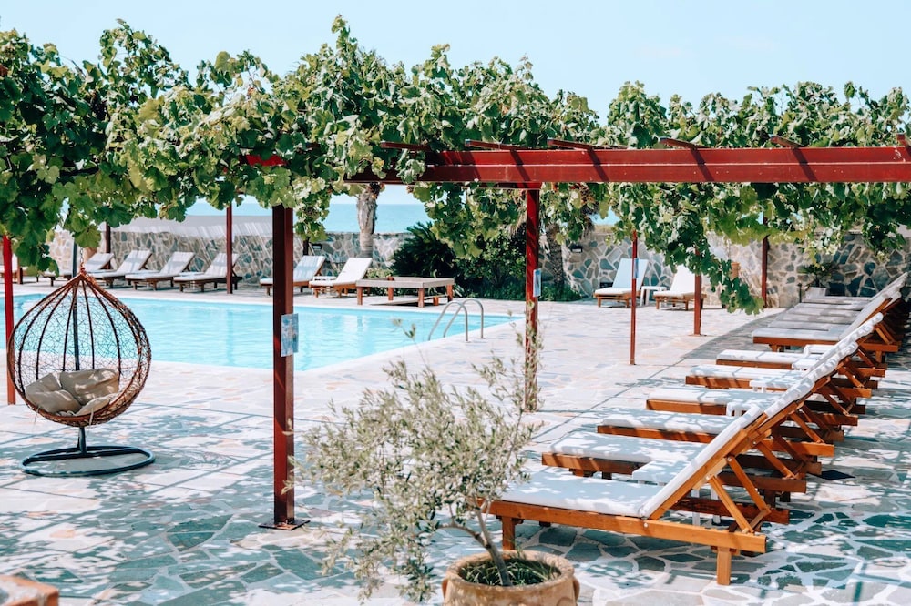 Poseidon Beach 37/54