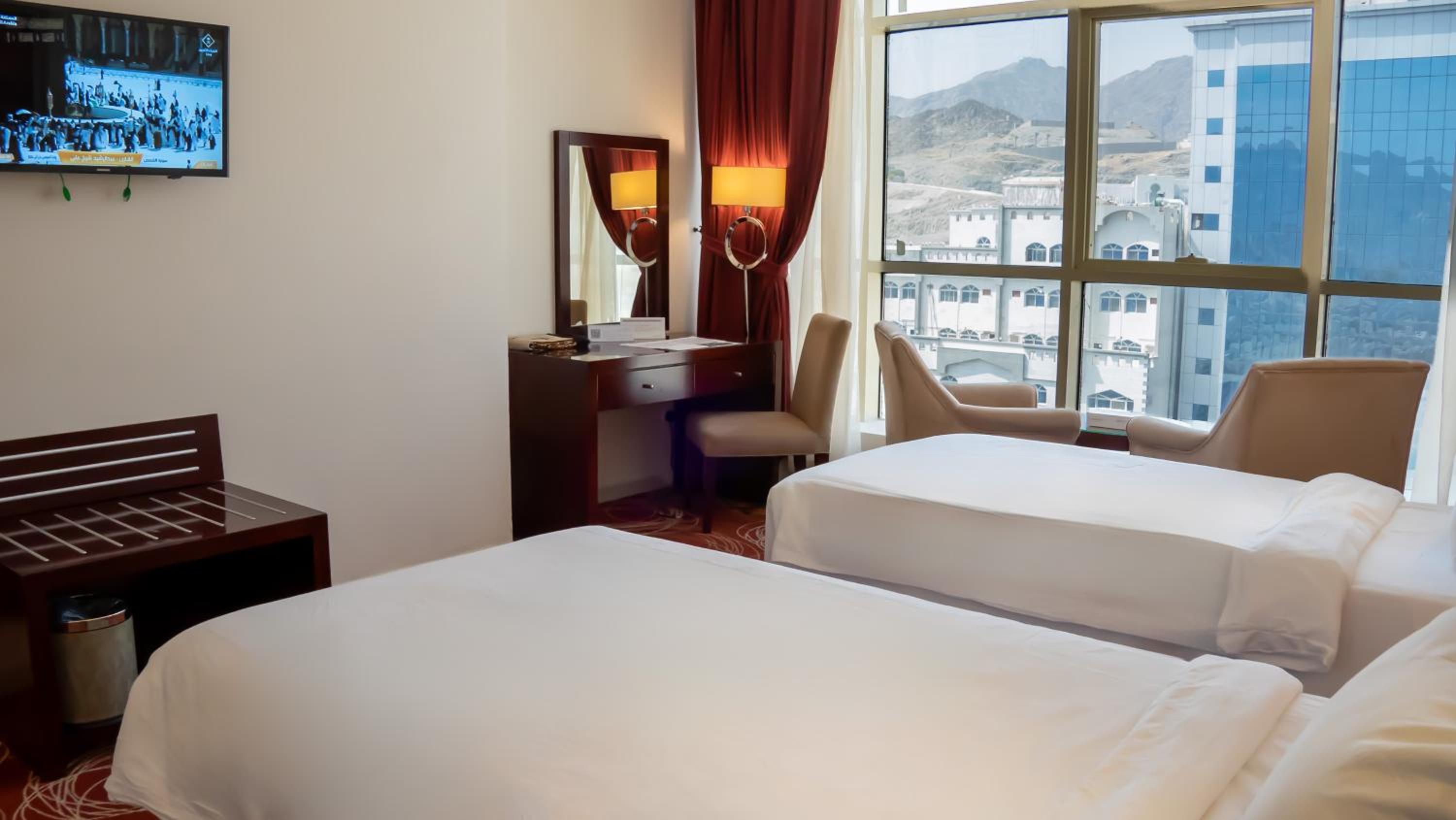 غرفة ديلوكس بسريرين منفصلين بإطلالة على المدينة، ابراج الريان المكية(Al Rayyan Makiya Towers Hotel) 3/4