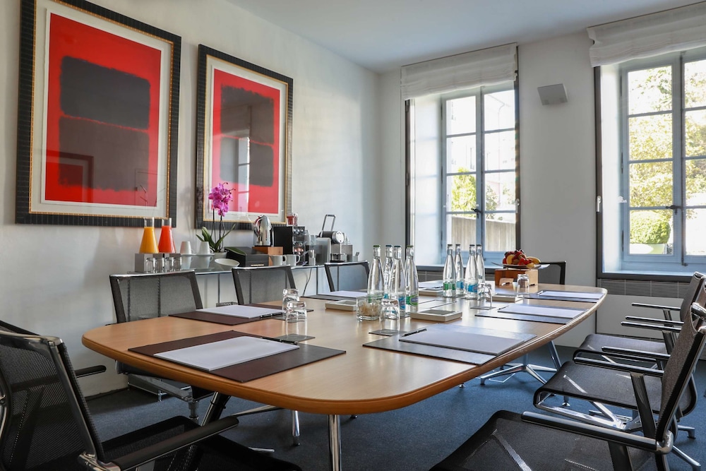 Angleterre Residence 53/69