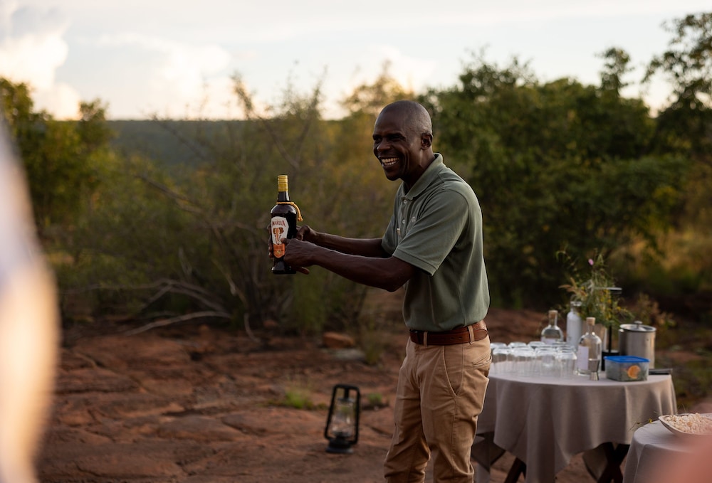 Laluka Safari Lodge 3/47