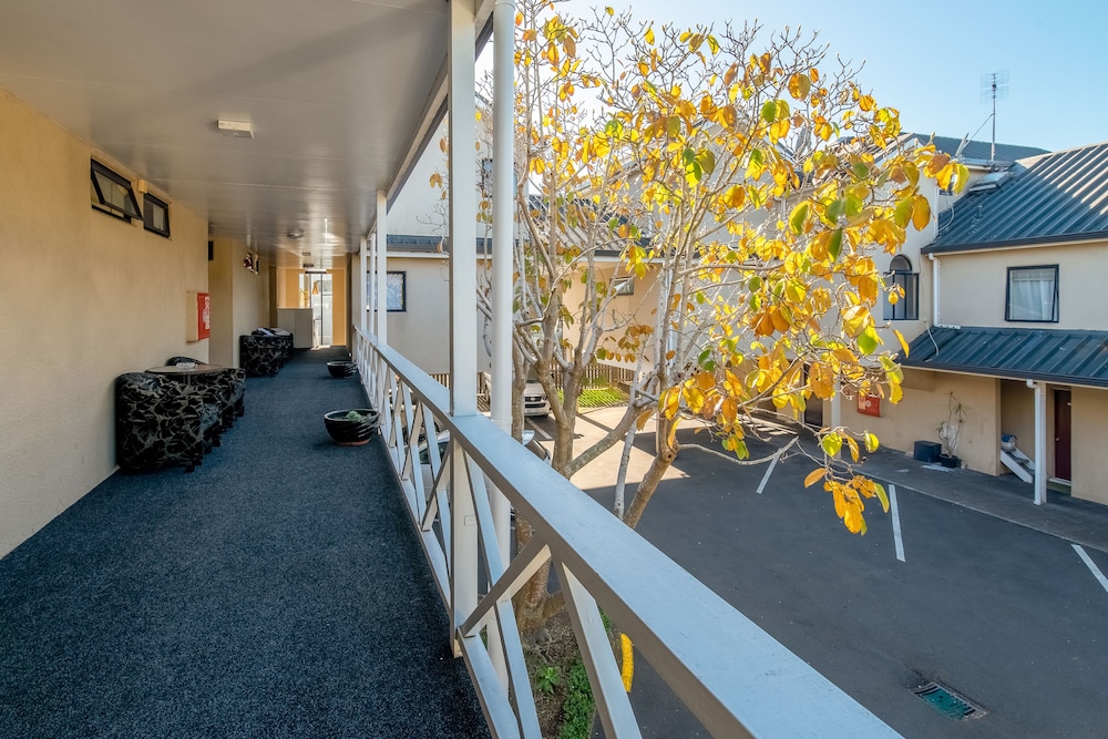 AUCKLAND NEWMARKET MOTEL 37/44