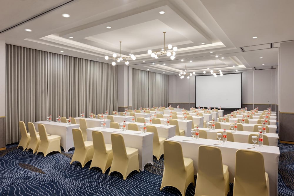 Hotel Santika Pasir Koja 18/21