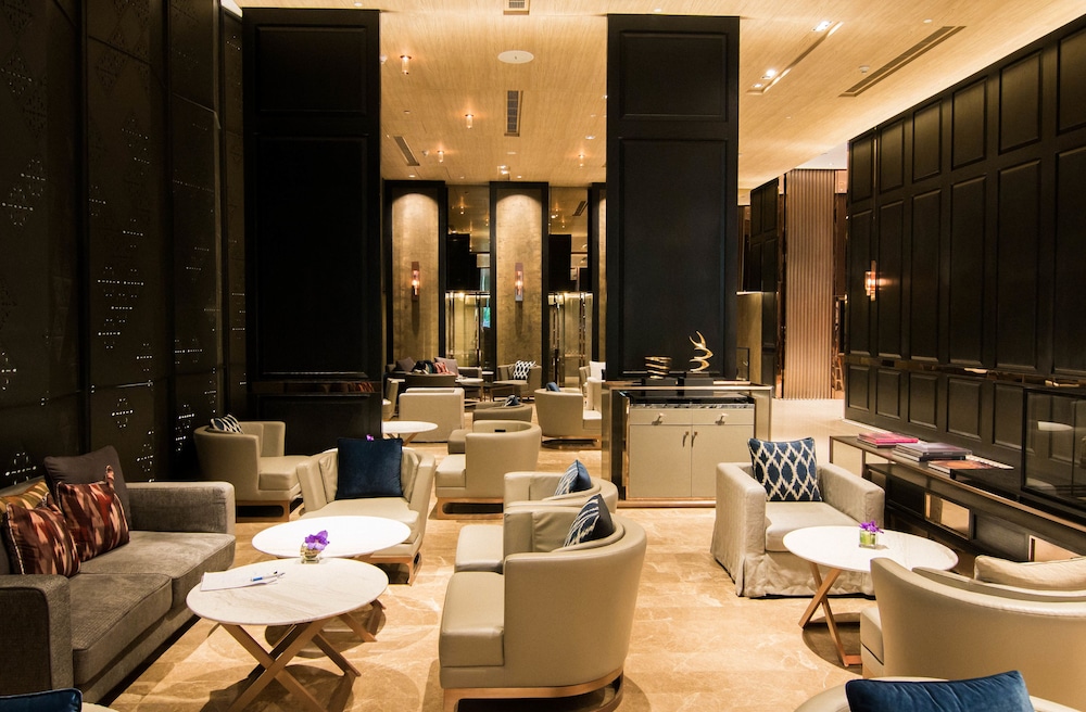 Hyatt Regency Bangkok Sukhumvit 59/76