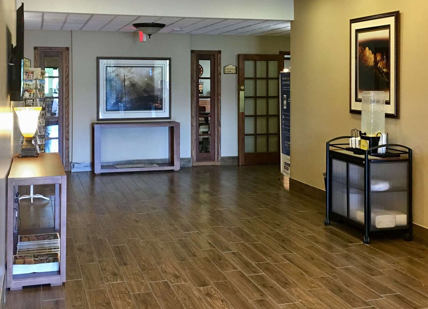 Comfort Inn & Suites Custer - Crazy Horse Area 24/36
